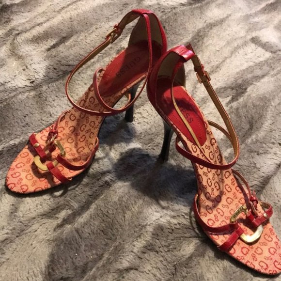 Guess Red strap shoes - Picture 1 of 2